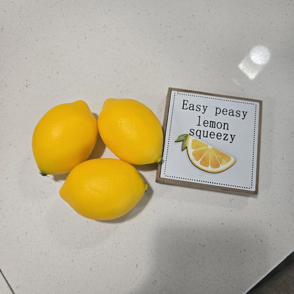 Lemon Decor